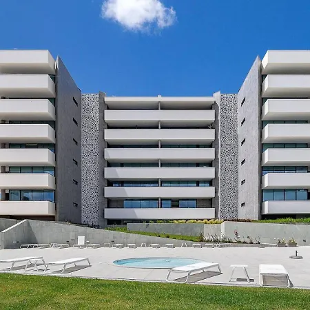 Reirica Luxury 2 Bedrooms Near And Old Town شقة *